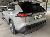 Toyota RAV4 2022 годаүшін19 500 000 тг. в Алматы – фото 4
