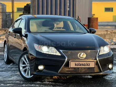 Lexus ES 350 2012 года за 12 500 000 тг. в Семей
