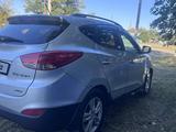 Hyundai Tucson 2013 года за 5 800 000 тг. в Усть-Каменогорск – фото 3