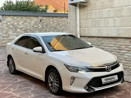 Toyota Camry 2017 года за 12 700 000 тг. в Алматы