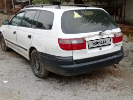 Toyota Carina E 1996 года за 1 800 000 тг. в Турара Рыскулова – фото 2