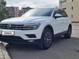Volkswagen Tiguan 2018 годаfor15 000 000 тг. в Астана