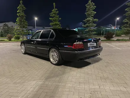 BMW 740 2000 года за 6 500 000 тг. в Алматы – фото 4