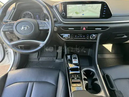 Hyundai Sonata 2021 года за 11 100 000 тг. в Алматы – фото 7