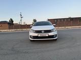 Volkswagen Polo 2017 года за 5 950 000 тг. в Атырау