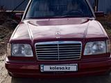 Mercedes-Benz E 220 1994 годаfor1 700 000 тг. в Уштобе – фото 2