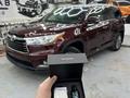 Toyota Highlander 2014 годаүшін15 000 000 тг. в Атырау