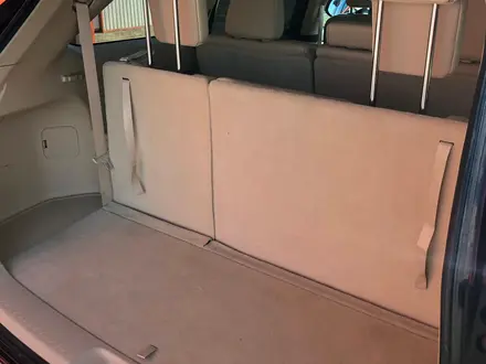 Toyota Highlander 2014 года за 15 000 000 тг. в Атырау – фото 9