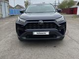 Toyota RAV4 2021 года за 17 500 000 тг. в Экибастуз