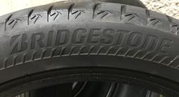 Bridgestone Alenza 001 255/45 R20 101W (270км/ч) Made In Japan за 85 000 тг. в Алматы – фото 2