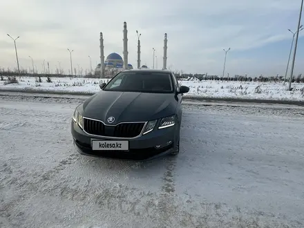 Skoda Octavia 2019 года за 9 300 000 тг. в Астана