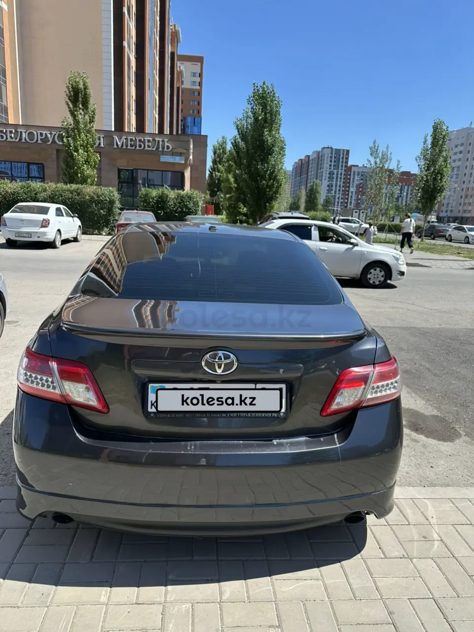 Toyota Camry, 2011