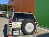 Toyota Land Cruiser Prado 2005 года за 10 000 000 тг. в Атырау – фото 3