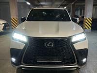 Lexus LX 600 2022 годаfor67 000 000 тг. в Алматы