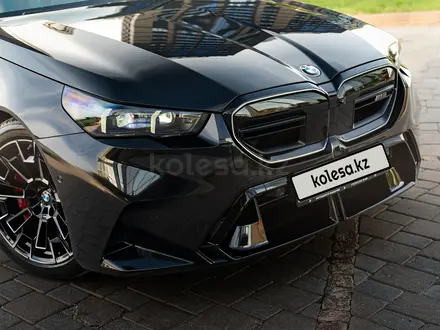 BMW M5 2026 года за 97 000 000 тг. в Алматы – фото 2