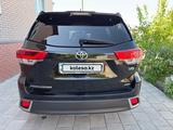 Toyota Highlander 2019 года за 21 000 000 тг. в Караганда – фото 3