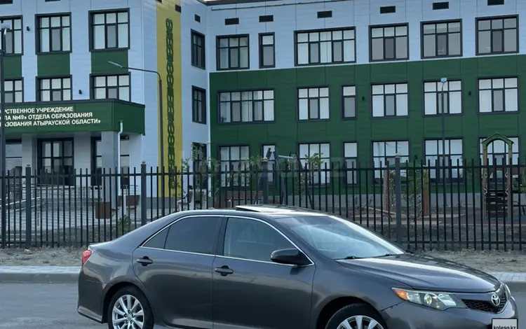 Toyota Camry 2014 года за 4 250 000 тг. в Атырау