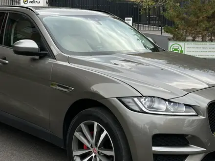 Jaguar F-Pace 2019 года за 19 000 000 тг. в Алматы – фото 6