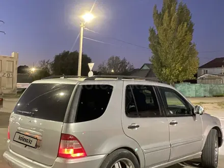 Mercedes-Benz ML 500 2002 года за 3 500 000 тг. в Астана – фото 3