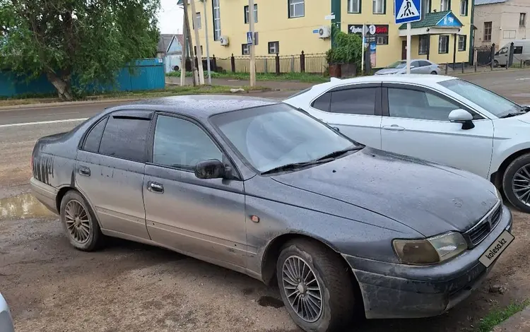 Toyota Carina E 1996 года за 1 400 000 тг. в Актобе