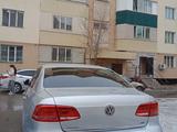 Volkswagen Passat 2014 года за 6 300 000 тг. в Алматы – фото 2