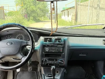 Toyota Carina E 1996 года за 1 200 000 тг. в Алматы – фото 10