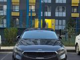 Kia K7 2017 года за 10 000 000 тг. в Астана – фото 2