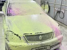 Toyota Crown, 2005