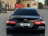 Toyota Camry 2018 годаүшін7 000 000 тг. в Атырау – фото 2
