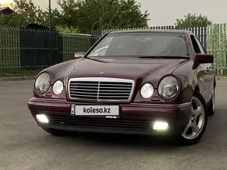 Mercedes-Benz E 280