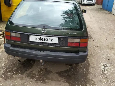 Volkswagen Passat 1990 года за 900 000 тг. в Алматы – фото 2