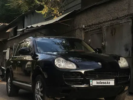 Porsche Cayenne 2005 года за 5 500 000 тг. в Алматы