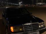 Mercedes-Benz E 220 1993 года за 800 000 тг. в Кокшетау – фото 3