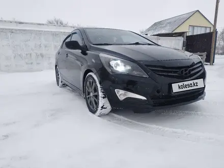 Hyundai Accent 2015 года за 5 500 000 тг. в Астана – фото 2