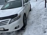 Toyota Camry 2011 годаүшін5 400 000 тг. в Кульсары – фото 2