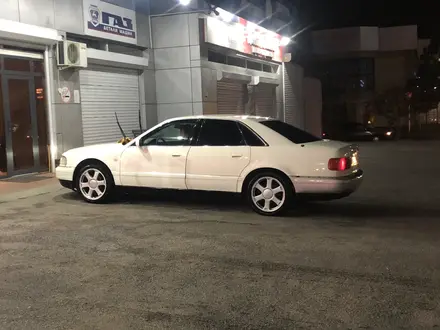 Audi A8 1999 года за 2 300 000 тг. в Шымкент