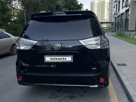 Toyota Sienna 2018 года за 15 500 000 тг. в Алматы – фото 5