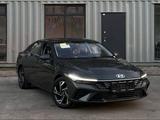 Hyundai Elantra 2023 годаfor9 200 000 тг. в Алматы – фото 2