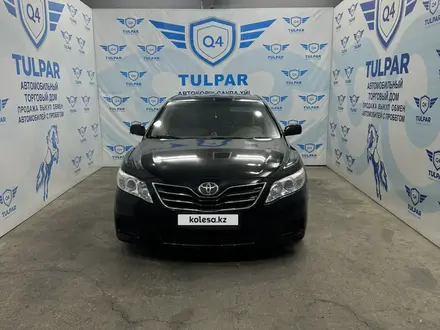 Toyota Camry 2010 года за 7 390 000 тг. в Тараз