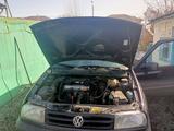 Volkswagen Vento 1993 года за 1 570 000 тг. в Шортанды – фото 5