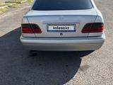 Mercedes-Benz E 280 1999 годаfor3 500 000 тг. в Алматы – фото 2