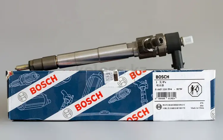 Форсунка топливная BOSCH 0445110594 COMMON RAIL EURO-4 оригинал за 75 000 тг. в Астана