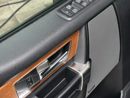 Land Rover Discovery 2015 года за 11 890 000 тг. в Алматы – фото 9