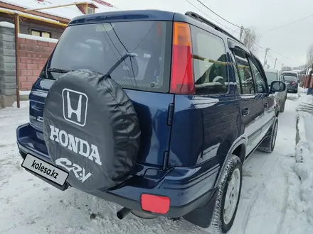 Honda CR-V 1998 года за 3 850 000 тг. в Алматы – фото 4