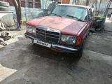 Mercedes-Benz E 200 1980 года за 550 000 тг. в Алматы