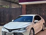 Toyota Camry 2018 года за 17 000 000 тг. в Шымкент