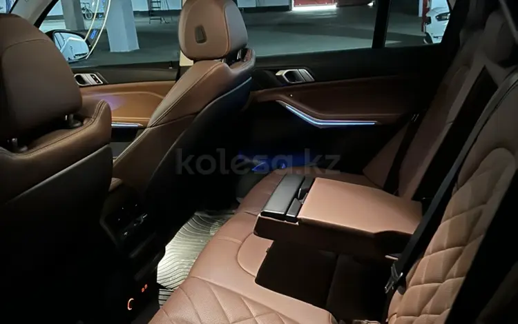 BMW X5 2024 года за 43 000 000 тг. в Астана