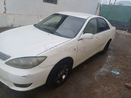 Toyota Camry 2005 года за 3 500 000 тг. в Кызылорда – фото 2