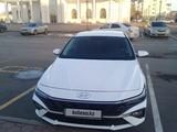 Hyundai Elantra 2024 годаfor9 600 000 тг. в Астана