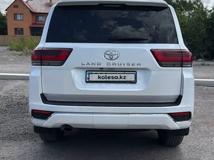 Toyota Land Cruiser 2023 года за 58 000 000 тг. в Караганда – фото 4